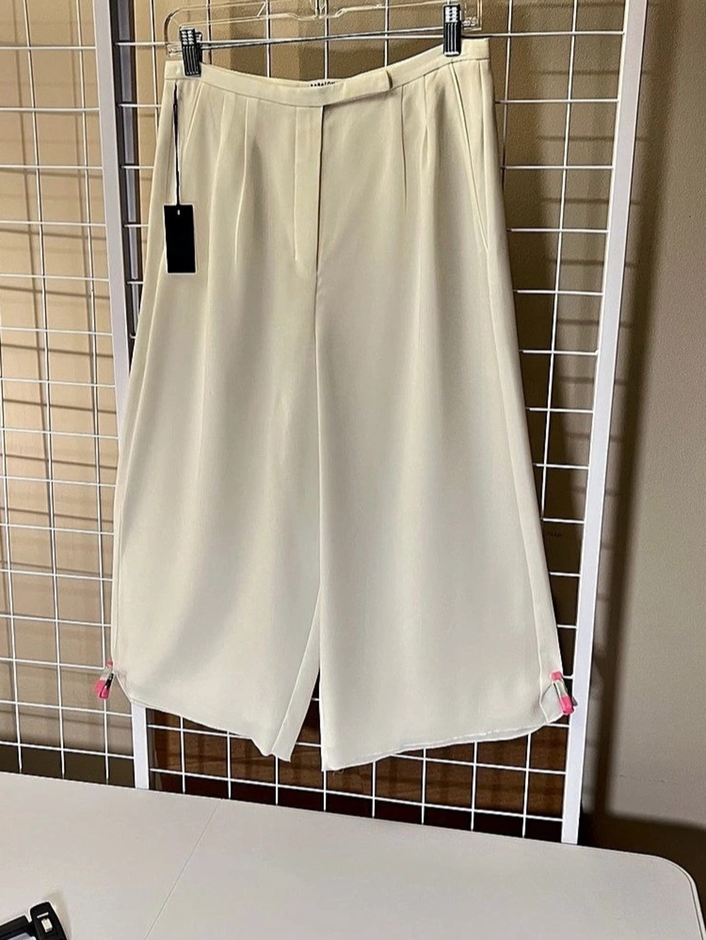 Babaton Wide Leg Pants in Cream Size 8 NWT